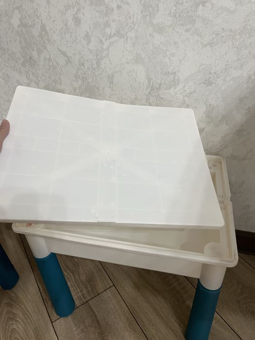 Детский стол для игры