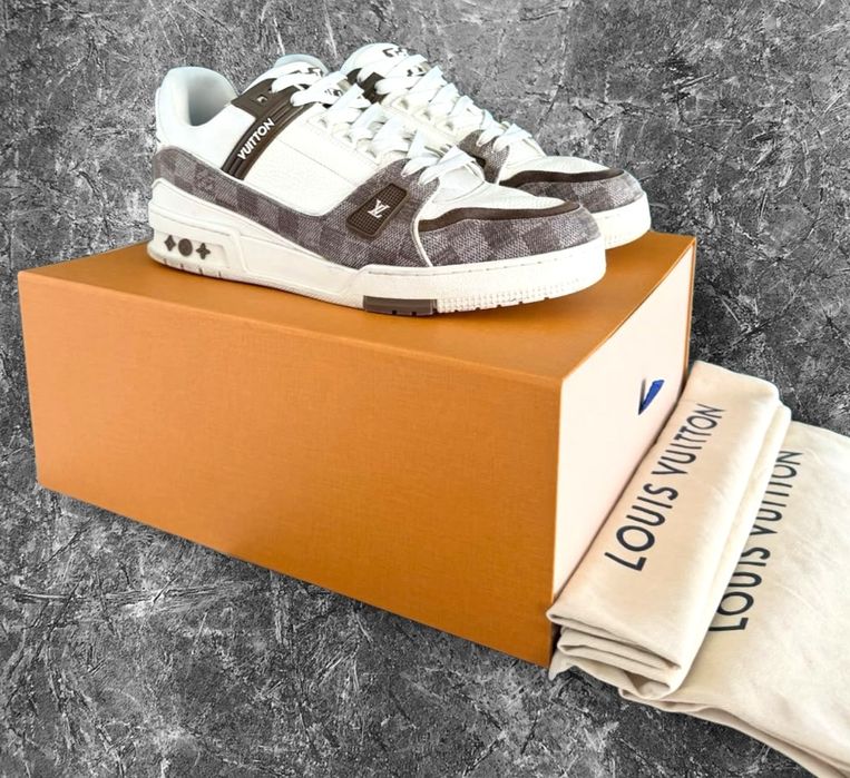 STOC LIMITATI!! Adidasi / Sneakers Louis Vuitton Trainer Gri / Alb Marimi 36-45 Unisex
