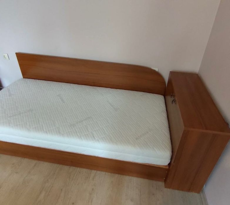 Легло/приста с ракла