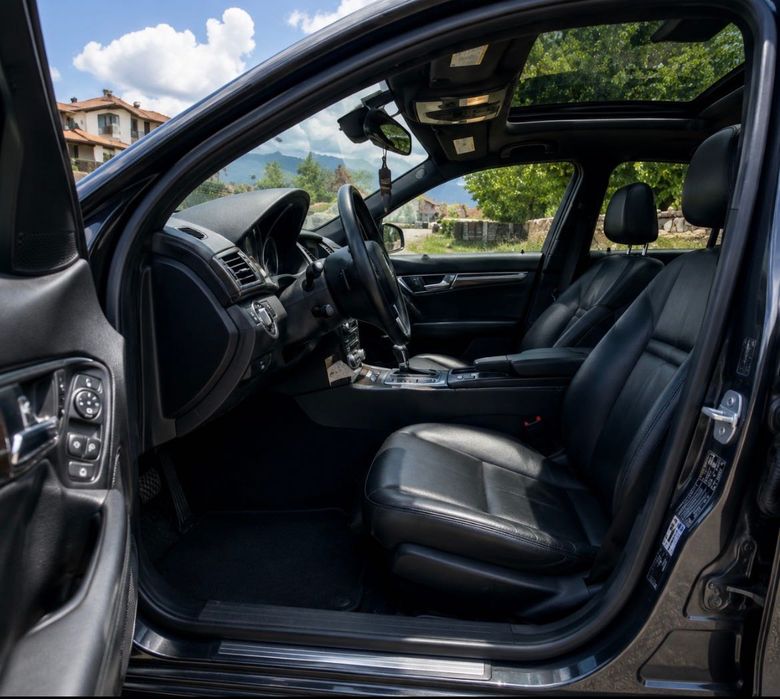 Mercedes c220 2009г