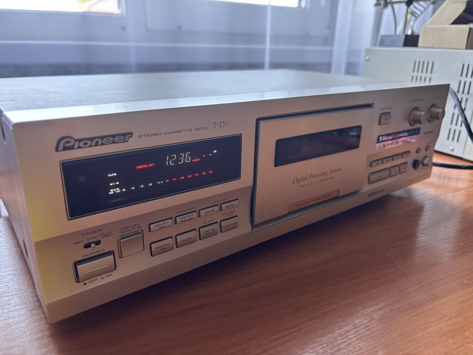 Кассетная дека Pioneer T-D7