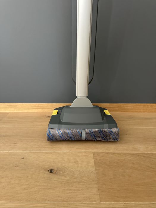 Masina de frecat aspirat Karcher BR 30/1 C Bp