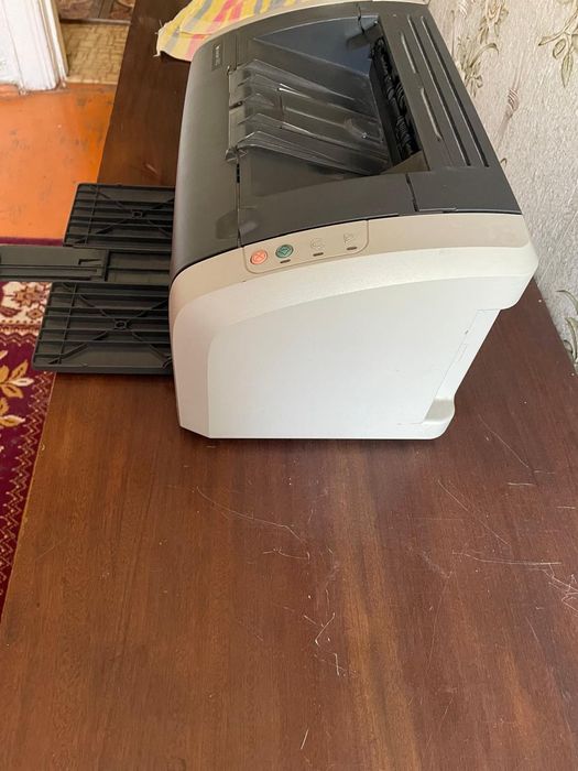 Продам принтер HP