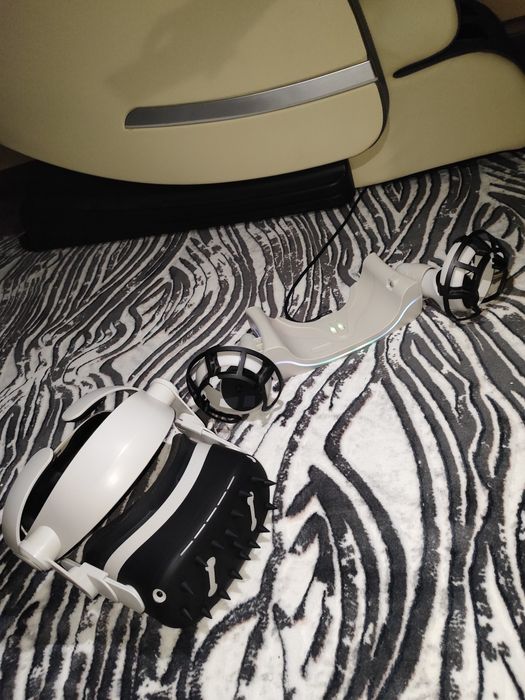 Oculus Quest 2 64GB с различными аксессуарами