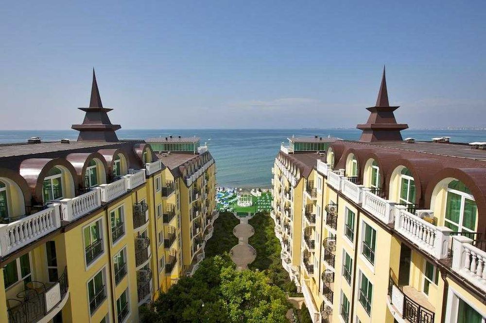 Продава се Тристаен апартамент в к.к. Слънчев бряг - 82 кв.м за 879 €/кв.м - Снимка #12