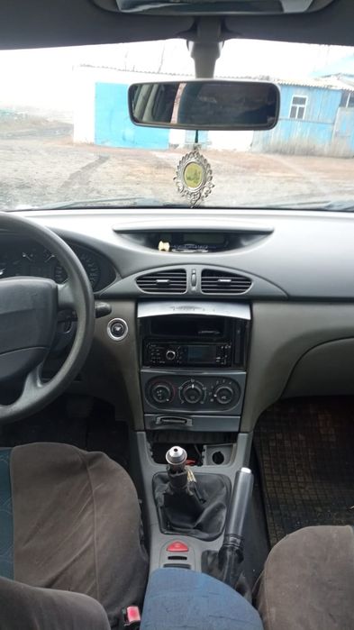 Продам машину Renault