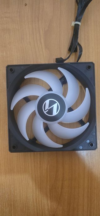 4x Ventilatoare Lian Li