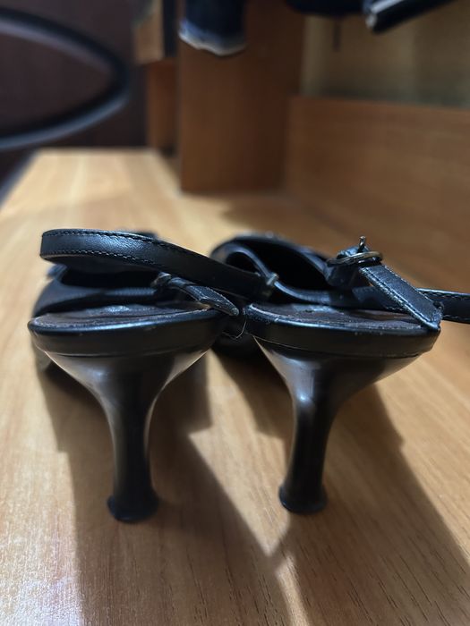 Босоножки, туфли