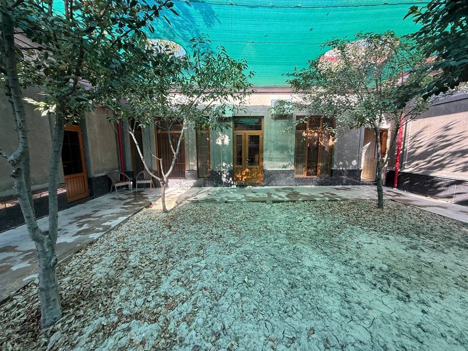 6 сотихли уй ижарага берилади