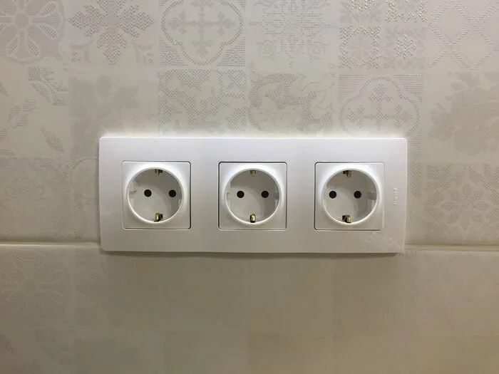 Услуги электрика