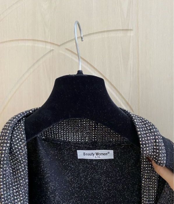 Продам кардиган ИТАЛИЯ