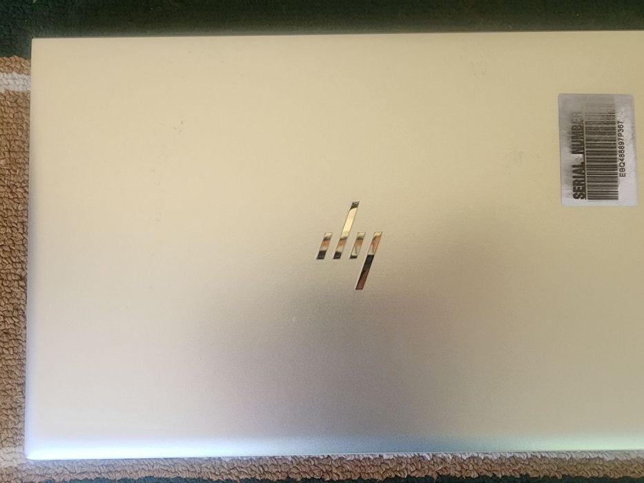 EliteBook (Ryzen Производительность: Процессоры Ryzen 5 PRO обеспечива