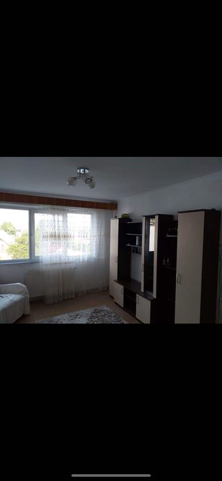 Apartament de închiriat