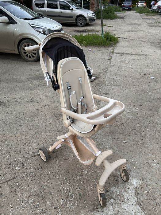 Продам прогулочную коляску