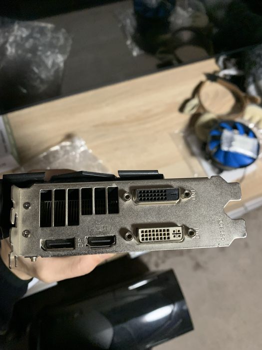 Gaming компютър + процесор и части