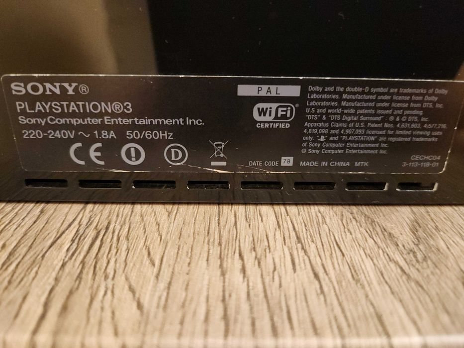 PlayStation 3 (PS3) 60GB (CECHC04) Modat, cu delid, Backwards Compat.