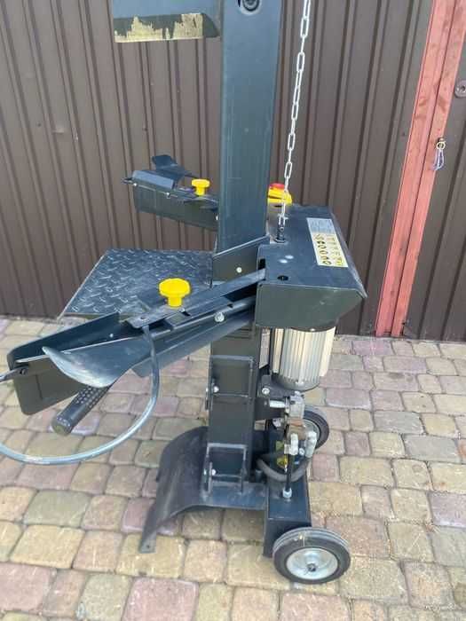 Despicator busteni CMI C-HS-6T-2200-1B pentru piese (Fara cilindru)