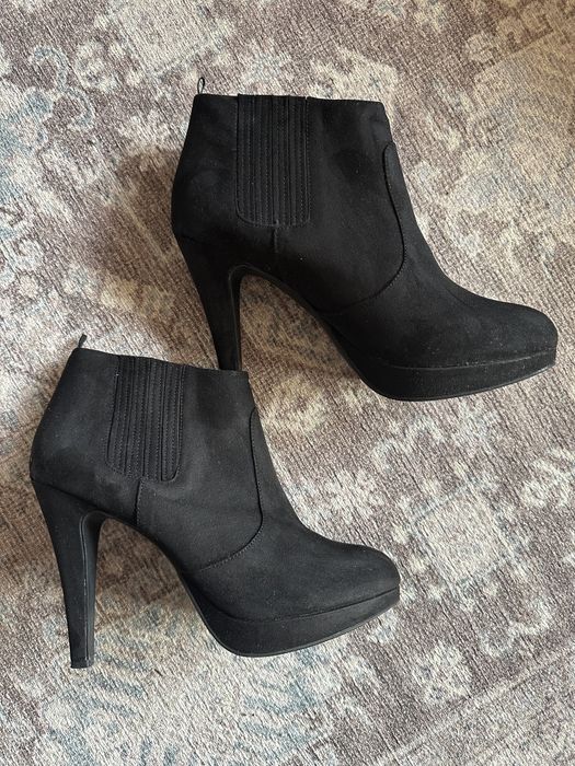 Черни Боти H&M като нови без забележка