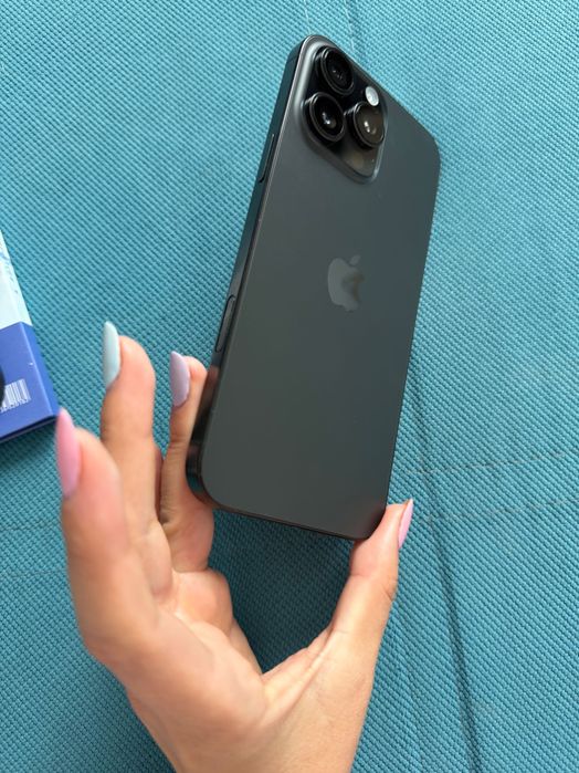 iPhone 16 Pro Max 256GB Black Titanium – IMPECABIL +husă +folie sticlă