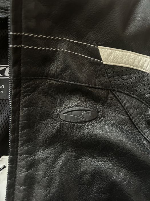 Продается куртка из натуральной кожи