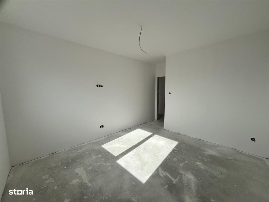 Apartament 3 camere, 57 mp, balcon 5 mp, parcare - zona linistita