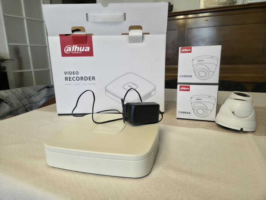 Пълен комплект видеонаблюдение Dahua XVR 8-канален рекордер + камери (Dahua и Hikvision)