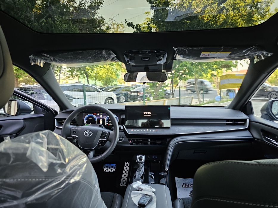 Toyota Camry 2026 — 7