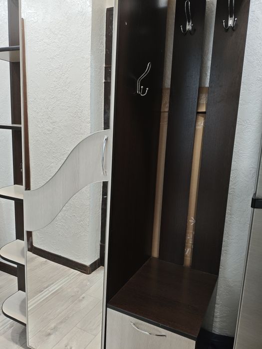 Продам небольшую прихожую