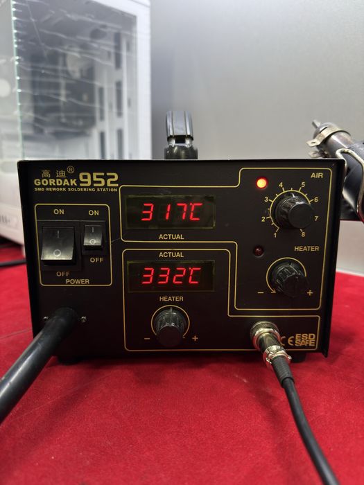 Паяльная станция Gordak 952