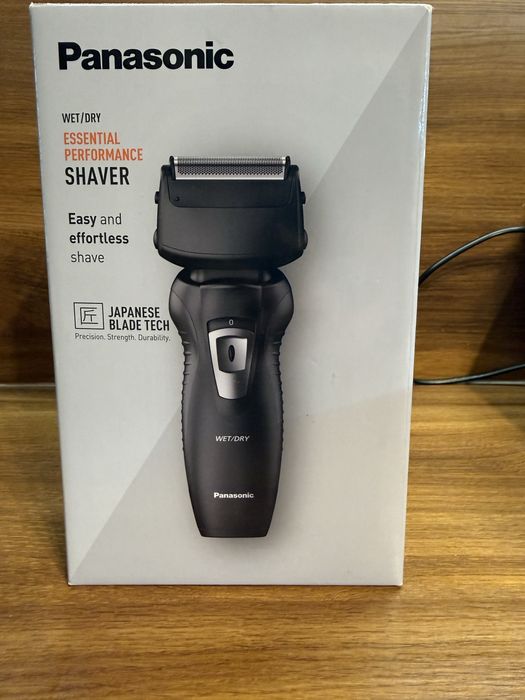 Продавам чисто нов panasonic shaver