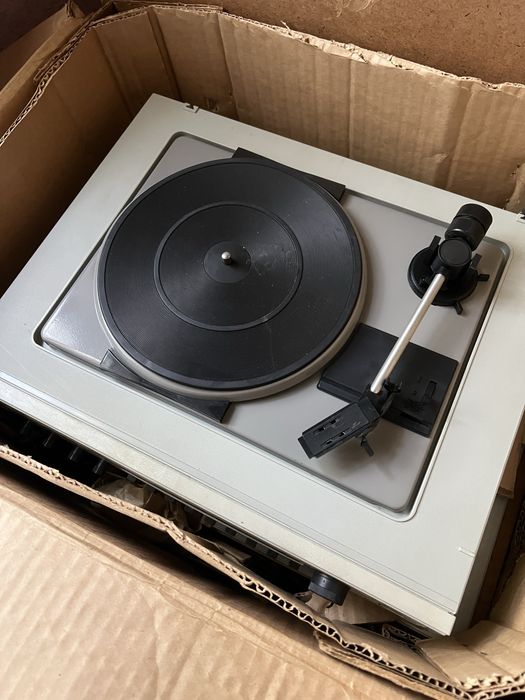 Стереорадиола ИЛГА- РЭ-201С пластинка+радио