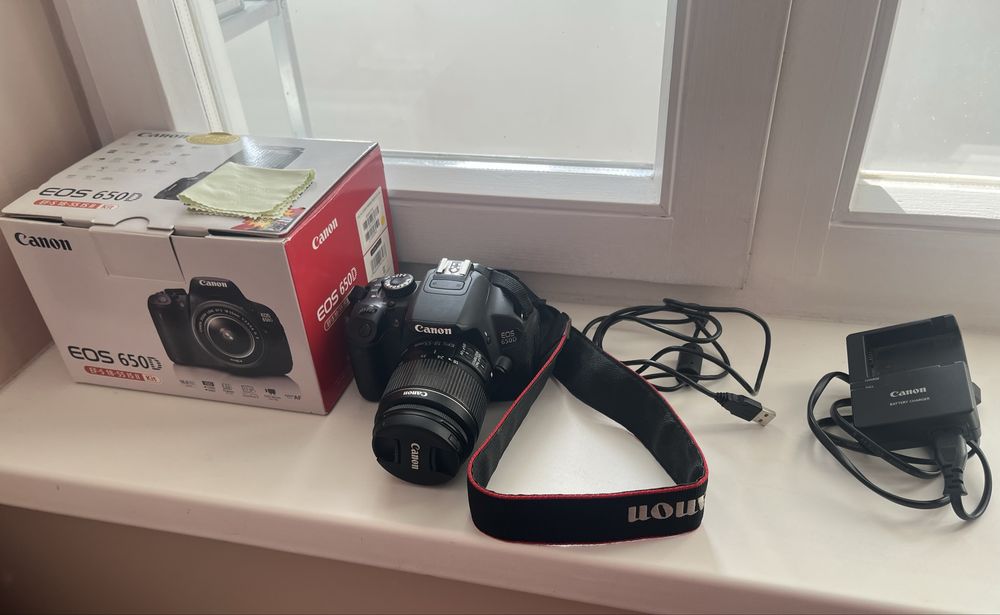 Продается Canon EOS650D