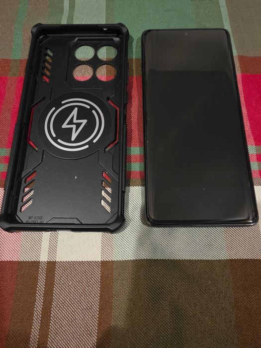 Pachet,Motorola Edge 60 Pro-Smartwatch-casti Moto-incarcator rapid 68w