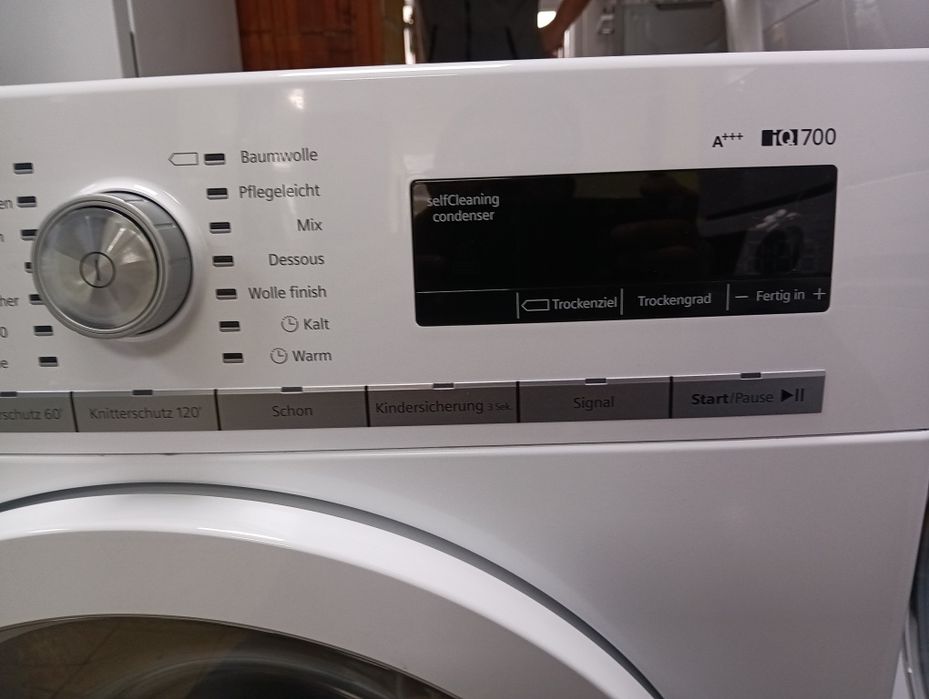 Като нова сушилня с термопомпа Сименс Siemens IQ 700 A+++ 8кг Гаранция