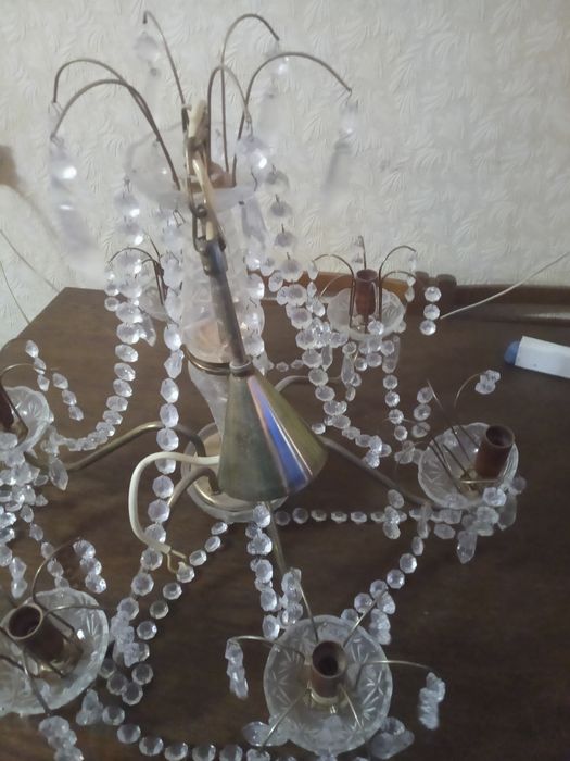 Люстра шестирожковая хрусталь