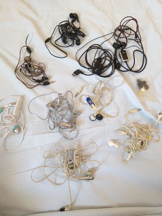 Наушники старого образца