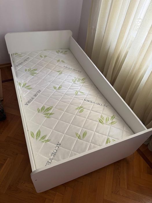 Продам кровать детскую