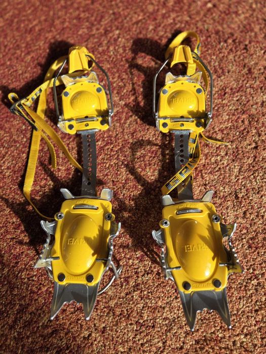 Ghete La Sportiva Karakorum EVO Gtx & colțari automati Grivel Air Tech