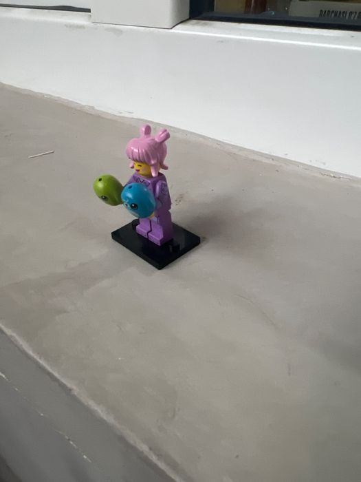 LEGO Minifigures Series 27 – Девочка в пижаме, новая