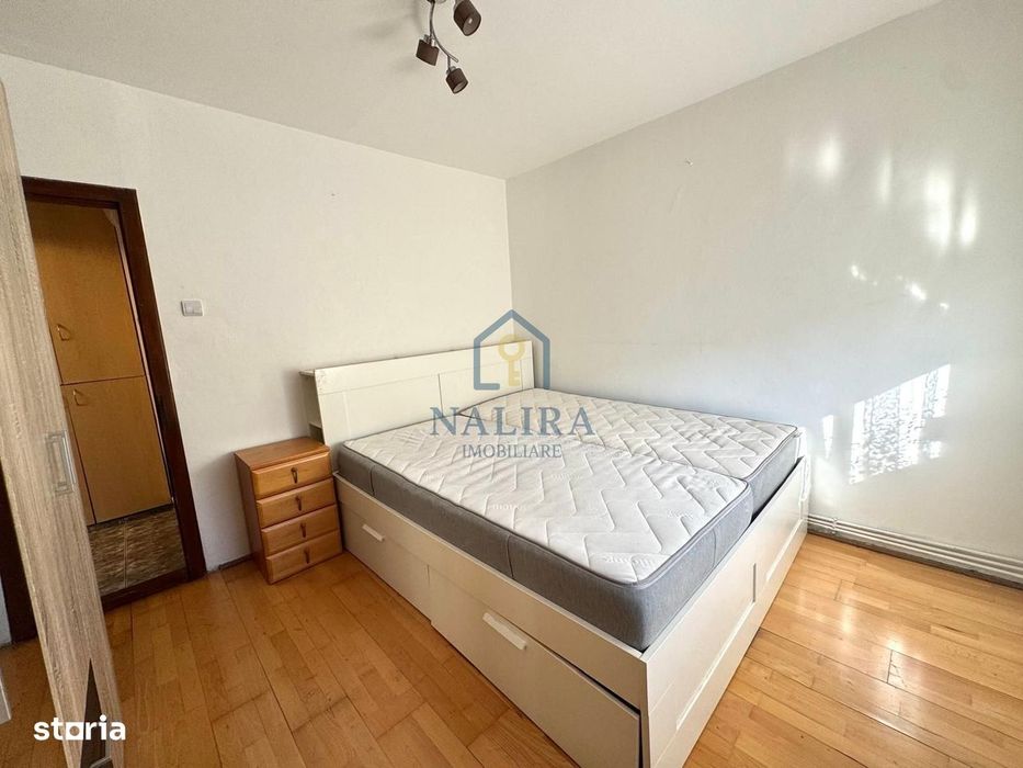 Chirie apartament 3 camere zona Republicii