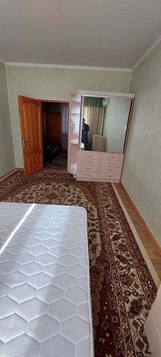 Сотилади Чилонзор 8 квартал 2 хонали