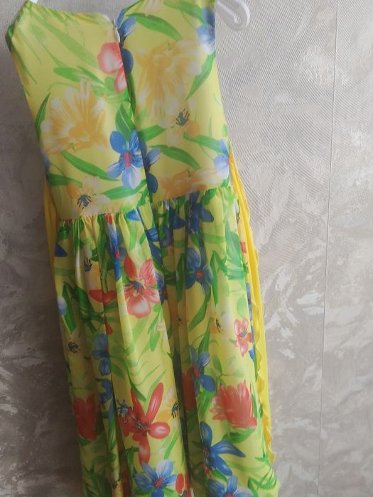 Платье в цветочек