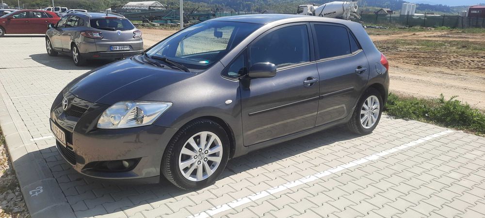 Toyota Auris 11-2008 diesel 1400 Cp.90 înmatriculată distribuție pe lanț