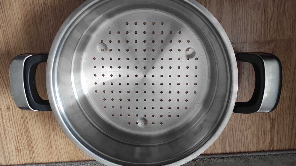 sita pentru fiert la abur aburi diametru 24cm NOU