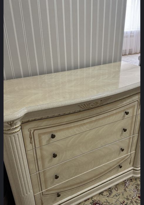 Гарнитур для спальни и зала