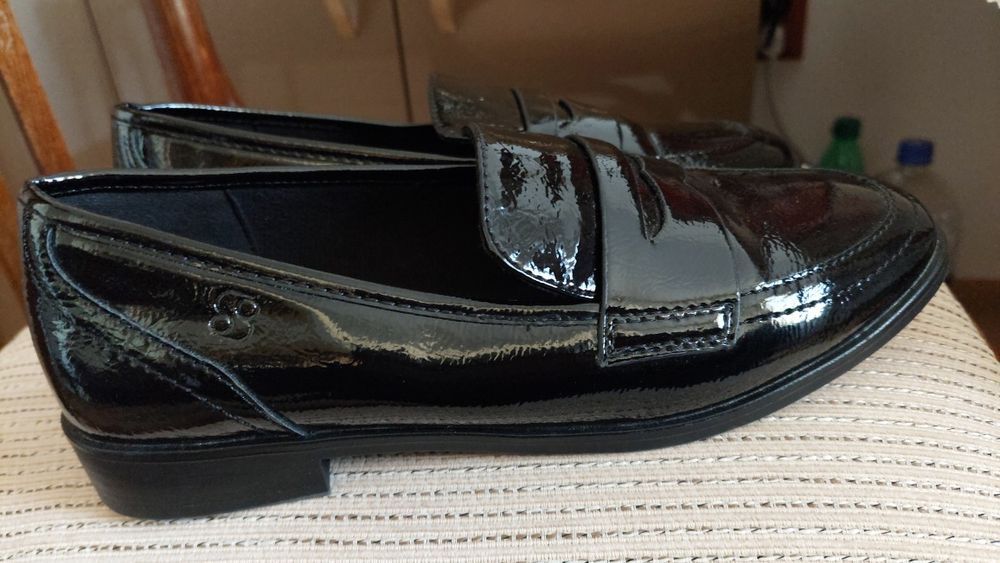 Дамски обувки  лак 37