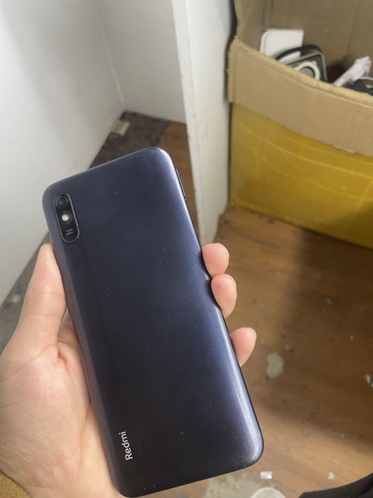Продам телефон редми 9а