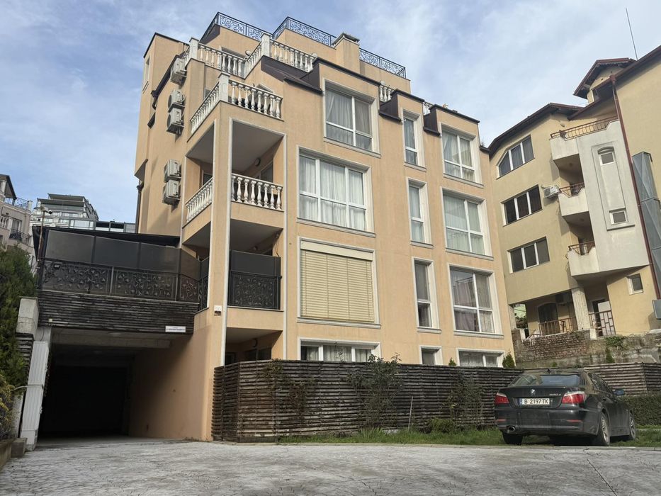 Дава се под наем Двустаен апартамент в Варна, Бриз - 65 кв.м за 598.23 € - Снимка #6