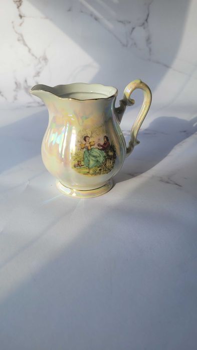 Порцеланов сервиз със седефено покритие