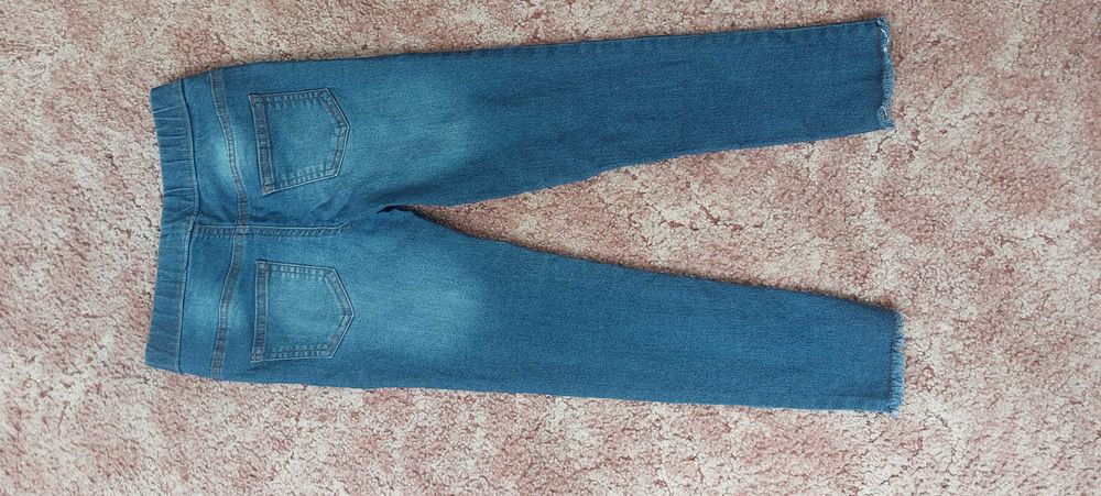 Детски дънки и клинове